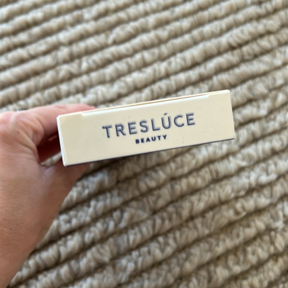 NWT Tresluce Beauty Shadow Palette Like An Artista 8-Piece Eye Brush - Picture 3 of 4